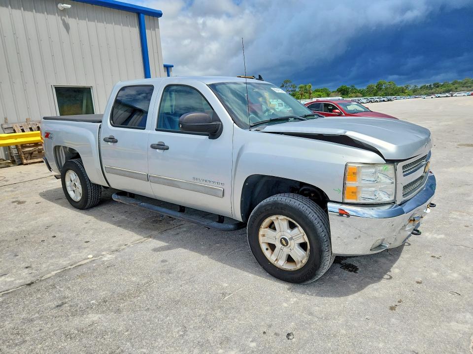 60641536 :رقم المزاد ، 1GCPKSE70CF132865 vin ، 2012 Chevrolet Silverado مزاد بيع