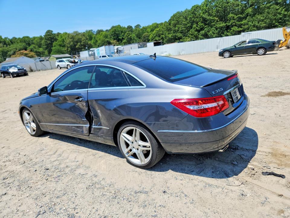 2011 Mercedes-benz E მანქანა იყიდება აუქციონზე, vin: WDDKJ5GB4BF083206, აუქციონის ნომერი: 85772375