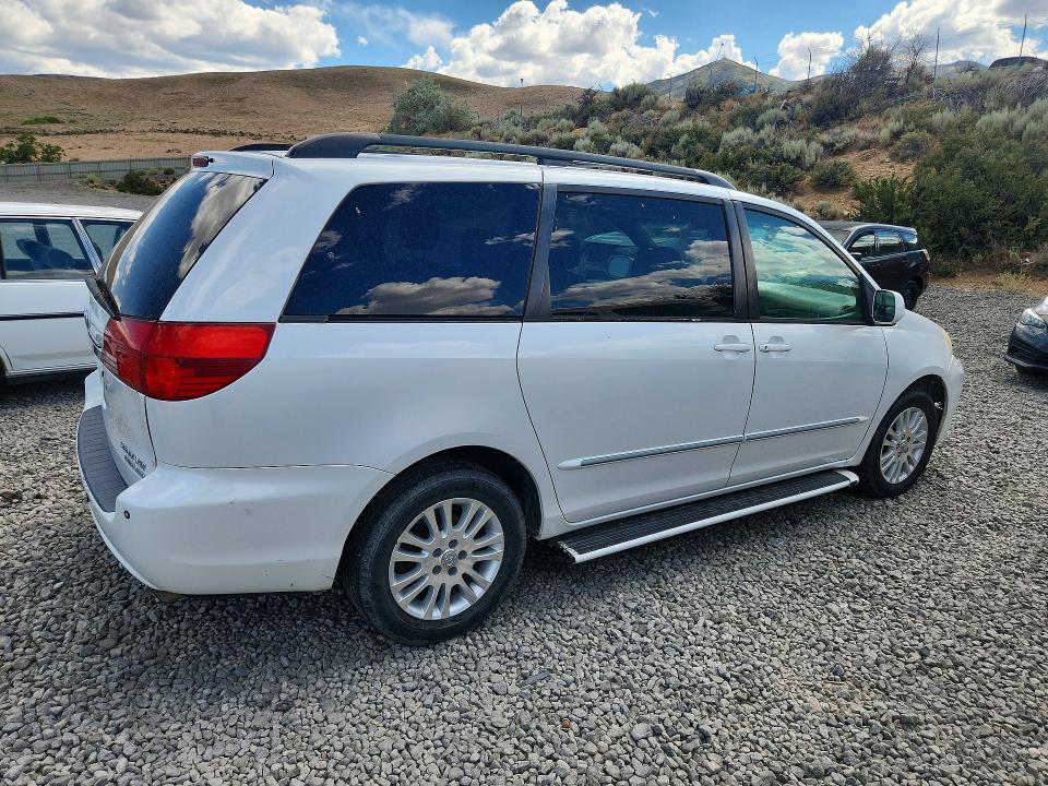 2004 Toyota Sienna მანქანა იყიდება აუქციონზე, vin: 5TDBA22C84S024784, აუქციონის ნომერი: 59723616