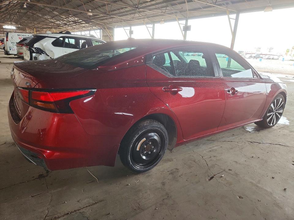 61555586 :رقم المزاد ، 1N4BL4CV1KC238493 vin ، 2019 Nissan Altima مزاد بيع