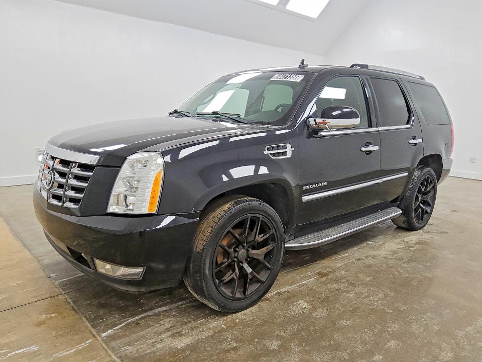 Auction sale of the 2011 Cadillac Escalade, vin: 1GYS4BEF0BR115714, lot number: 54471356