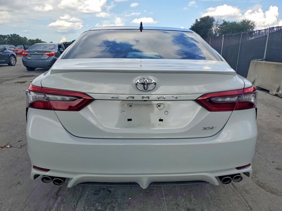 59820806 :رقم المزاد ، 4T1K61AK5RU229143 vin ، 2024 Toyota Camry مزاد بيع