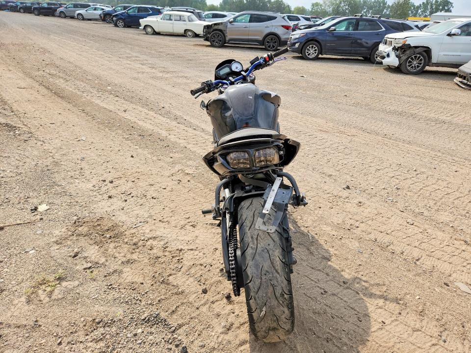 61943236 :رقم المزاد ، JYARN27E3DA003735 vin ، 2013 Yamaha Fz8 مزاد بيع