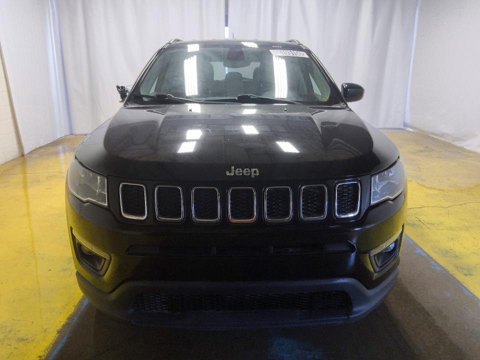 2017 Jeep Compass მანქანა იყიდება აუქციონზე, vin: 3C4NJDBB3HT651002, აუქციონის ნომერი: 56193156