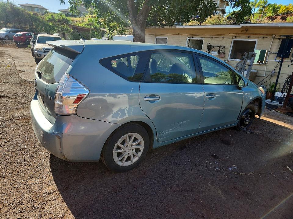 Aukcja sprzedaży 2013 Toyota Prius V, vin: JTDZN3EU0D3200807, numer aukcji: 61753666
