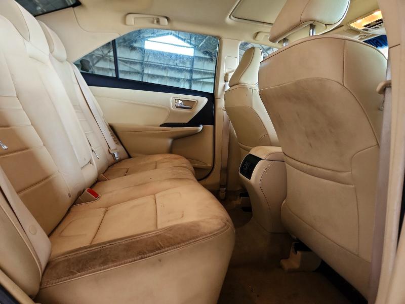 60828506 :رقم المزاد ، 4T1BD1FK9FU147541 vin ، 2015 Toyota Camry Hybrid مزاد بيع