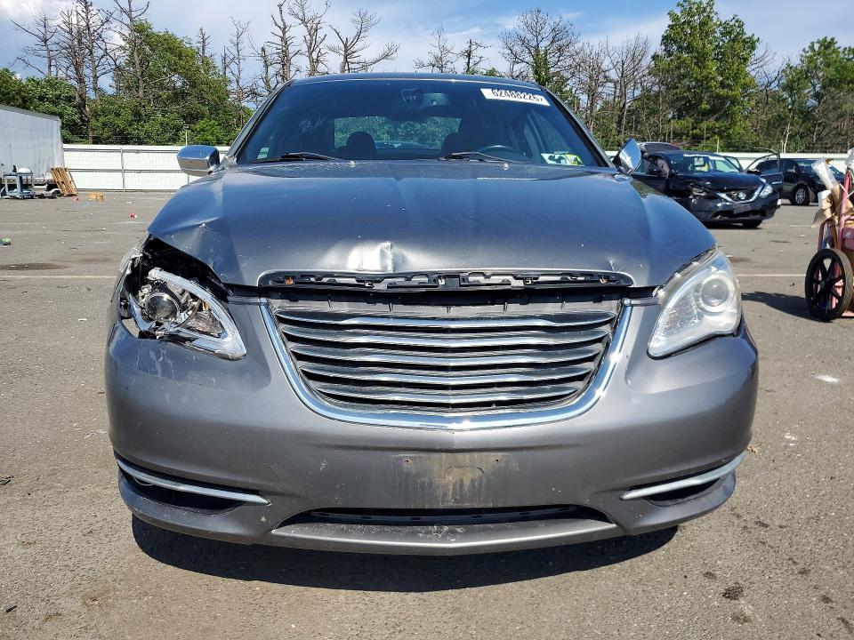 Продажа на аукционе авто 2013 Chrysler 200, vin: 1C3CCBCG4DN747364, номер лота: 62488226