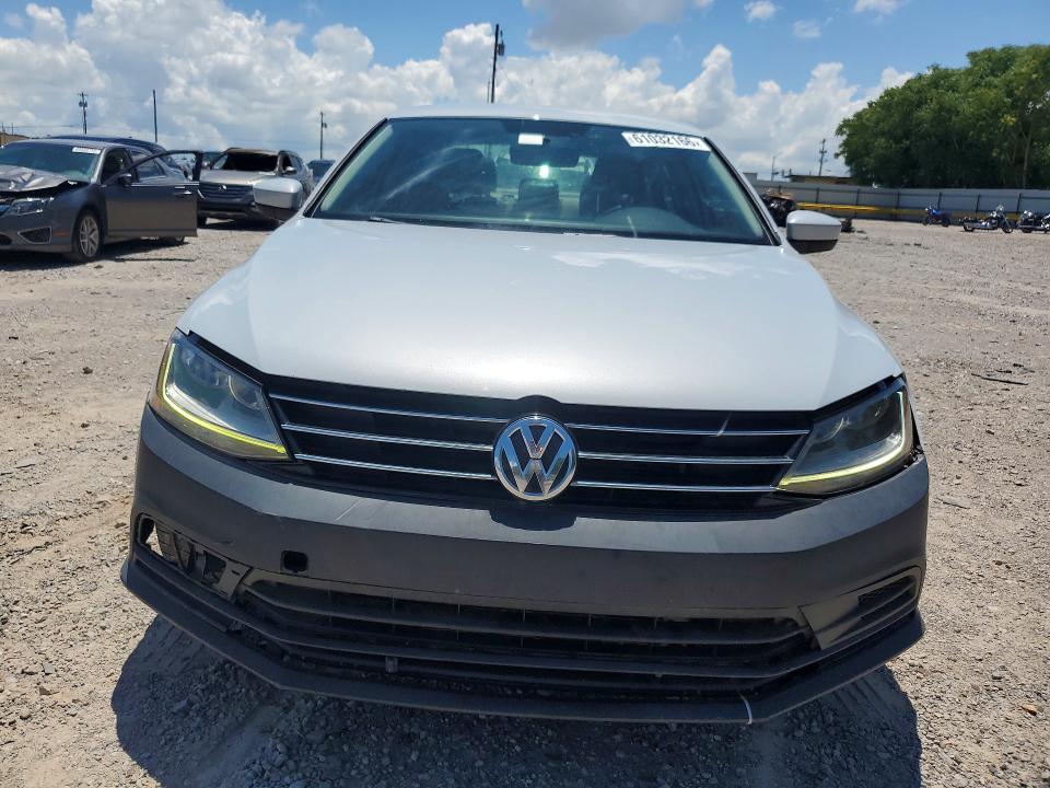 61032166 :رقم المزاد ، 3VW2B7AJ9HM350896 vin ، 2017 Volkswagen Jetta مزاد بيع