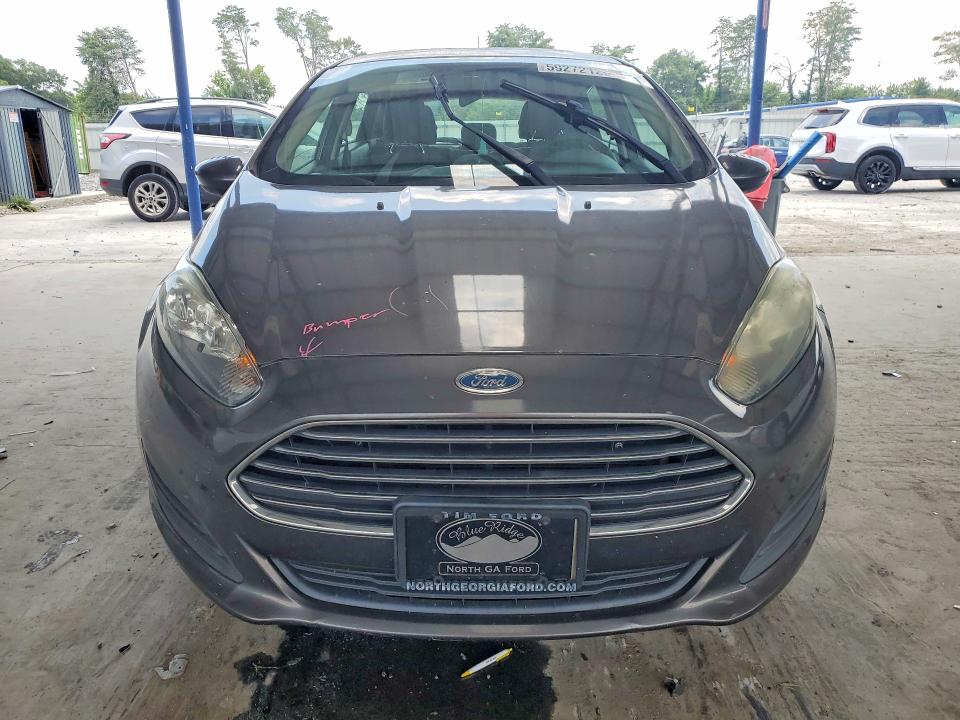 59272126 :رقم المزاد ، 3FADP4EJ6JM108181 vin ، 2018 Ford Fiesta مزاد بيع