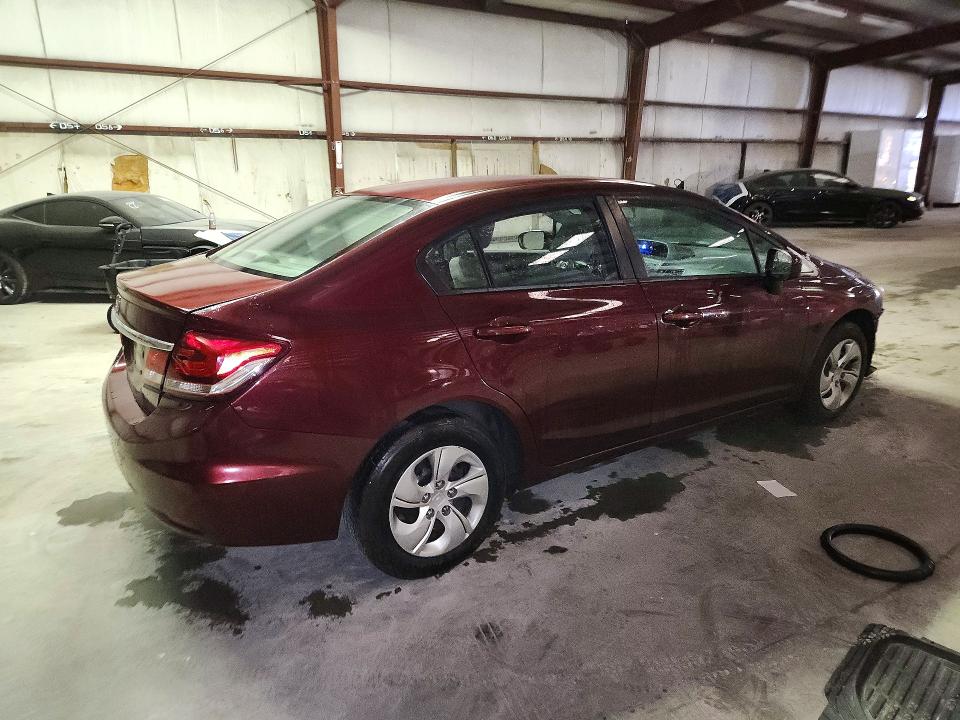 62111176 :رقم المزاد ، 2HGFB2F51FH557167 vin ، 2015 Honda Civic مزاد بيع