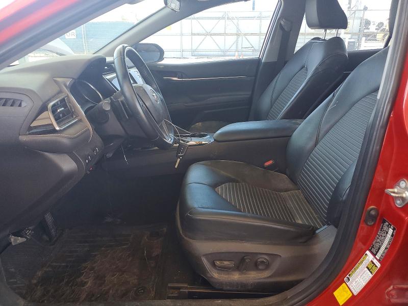 62692866 :رقم المزاد ، 4T1B11HK5KU293435 vin ، 2019 Toyota Camry مزاد بيع