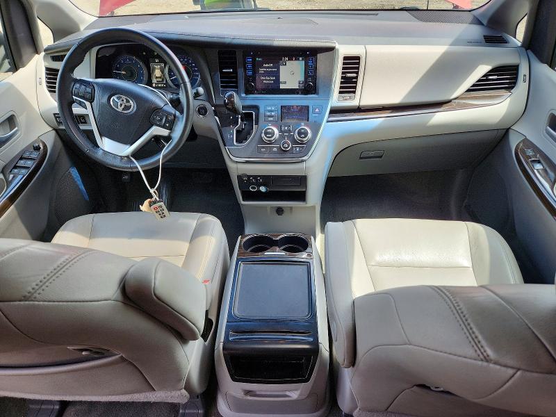 2017 Toyota Sienna მანქანა იყიდება აუქციონზე, vin: 5TDDZ3DC2HS150424, აუქციონის ნომერი: 63163806