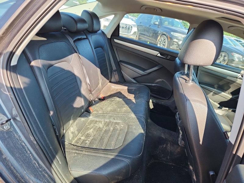 Продажа на аукционе авто 2015 Volkswagen Passat, vin: 1VWBT7A35FC010321, номер лота: 62459316