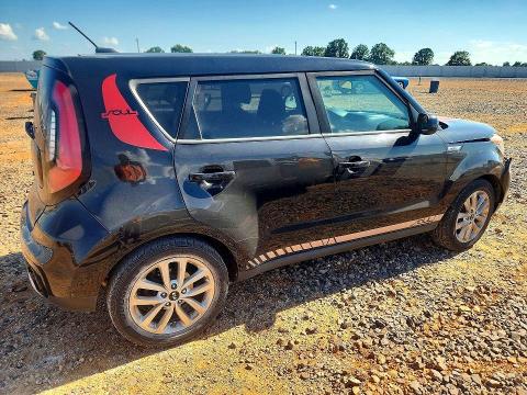 Продажа на аукционе авто 2018 Kia Soul, vin: KNDJP3A55J7537015, номер лота: 60379776