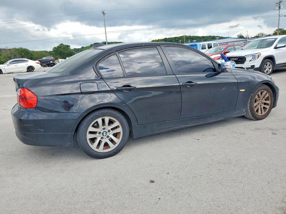 Продажа на аукционе авто 2007 Bmw 328, vin: WBAVA33517KX79142, номер лота: 61087256