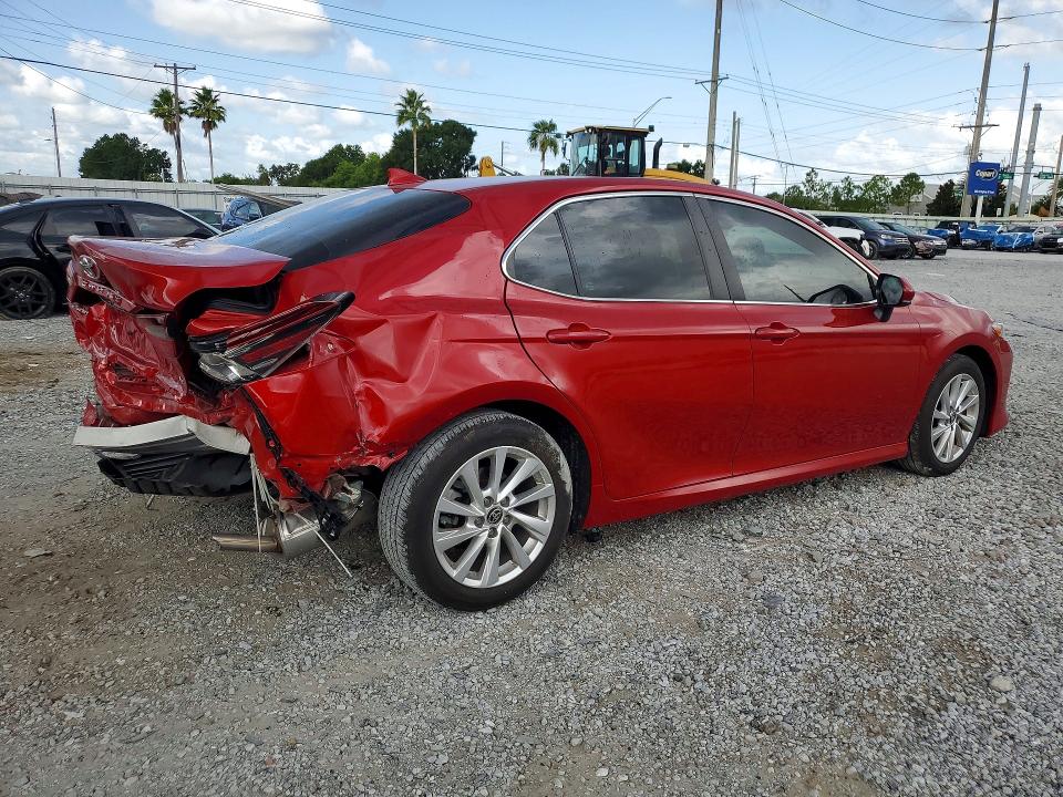 2023 Toyota Camry მანქანა იყიდება აუქციონზე, vin: 4T1C11AK2PU136774, აუქციონის ნომერი: 61344206