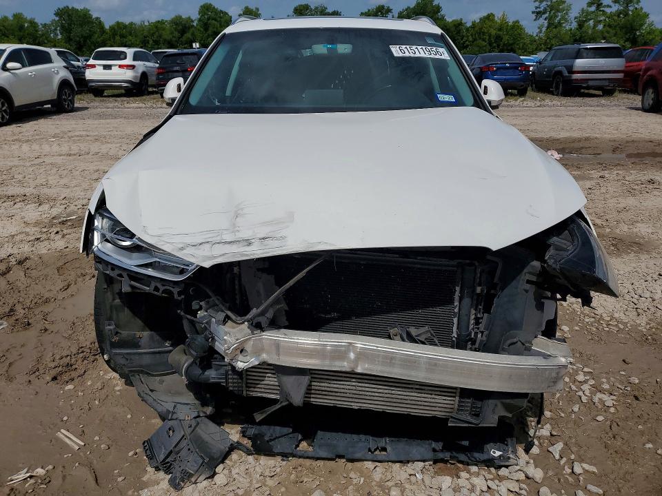 61511956 :رقم المزاد ، WA1EFCFS8GR011956 vin ، 2016 Audi Q3 مزاد بيع