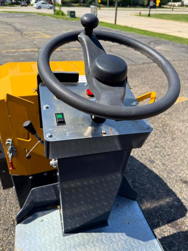 2025 Others 2025 Road Roller Double Drum V მანქანა იყიდება აუქციონზე, vin: 3810429, აუქციონის ნომერი: 63062596