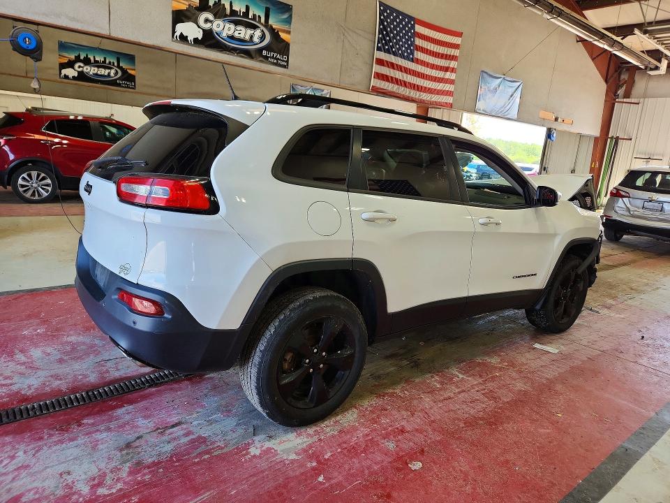 2015 Jeep Cherokee მანქანა იყიდება აუქციონზე, vin: 1C4PJMCS6FW792676, აუქციონის ნომერი: 60220986