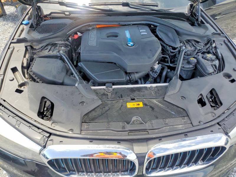 2018 Bmw 530e მანქანა იყიდება აუქციონზე, vin: WBAJA9C59JB034373, აუქციონის ნომერი: 61567386
