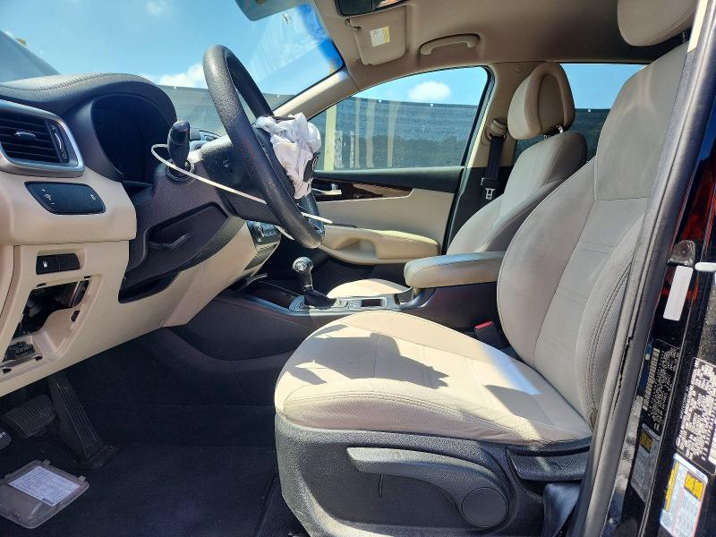 61492696 :رقم المزاد ، 5XYPG4A37GG121073 vin ، 2016 Kia Sorento مزاد بيع