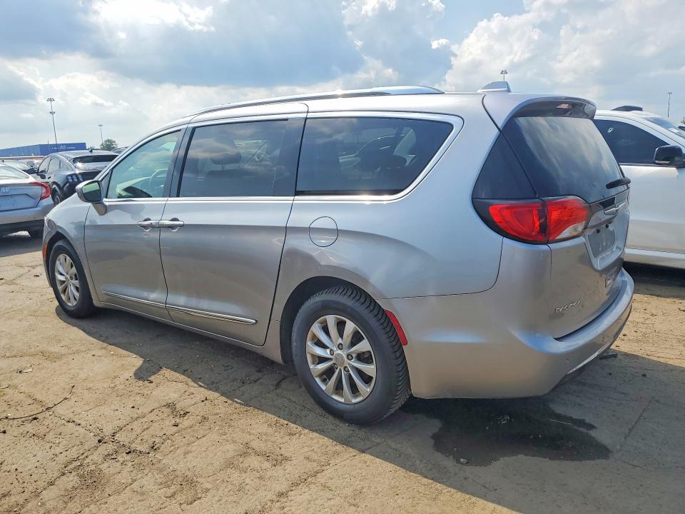 Продажа на аукционе авто 2018 Chrysler Pacifica, vin: 2C4RC1BG8JR353446, номер лота: 59650546
