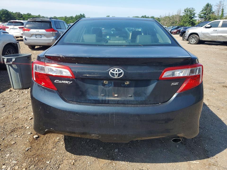 60492746 :رقم المزاد ، 4T1BF1FK8CU124435 vin ، 2012 Toyota Camry مزاد بيع