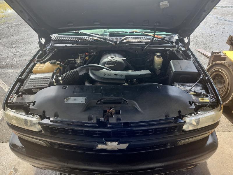 2002 Chevrolet Tahoe მანქანა იყიდება აუქციონზე, vin: 1GNEK13Z52R235578, აუქციონის ნომერი: 60121836