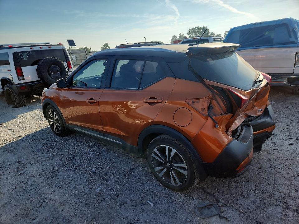 2018 Nissan Kicks მანქანა იყიდება აუქციონზე, vin: 3N1CP5CU6JL511997, აუქციონის ნომერი: 61174236