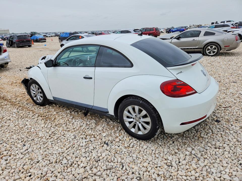 60526526 :رقم المزاد ، 3VWF17ATXHM610700 vin ، 2017 Volkswagen Beetle مزاد بيع