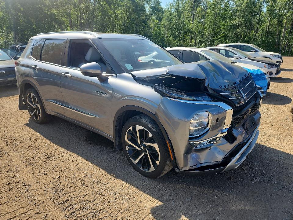 2024 Mitsubishi Outlander მანქანა იყიდება აუქციონზე, vin: JA4T5WA90RZ617030, აუქციონის ნომერი: 59617576