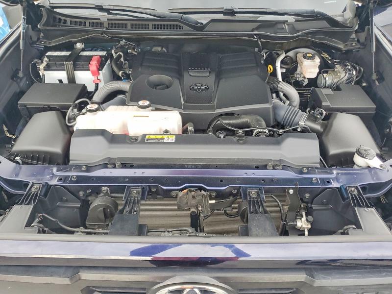 Продажа на аукционе авто 2022 Toyota Tundra, vin: 5TFLA5DB9NX041051, номер лота: 61108686