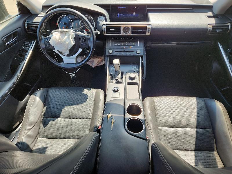 61615866 :رقم المزاد ، JTHCM1D22G5010852 vin ، 2016 Lexus Is مزاد بيع