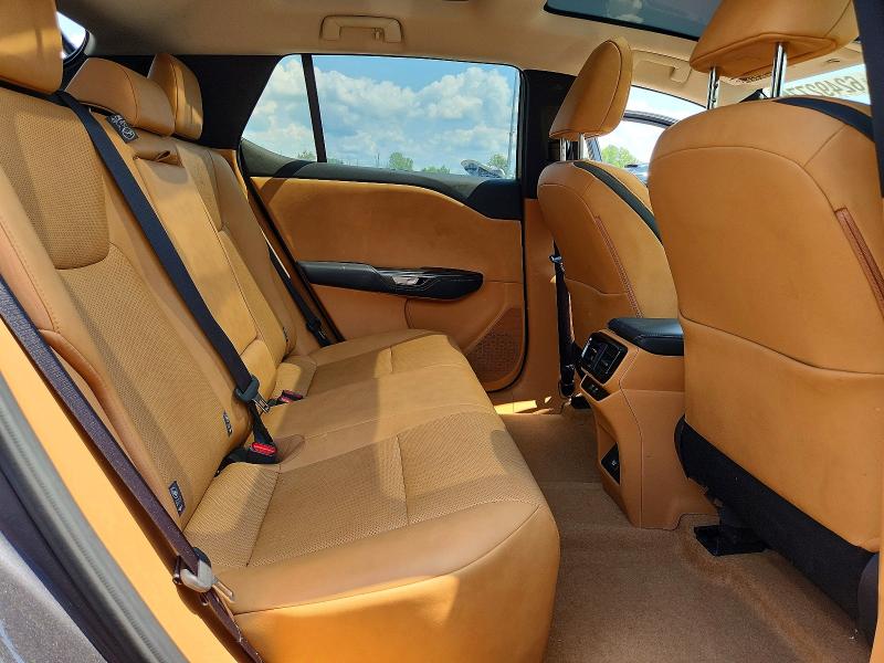 62492776 :رقم المزاد ، JTJAAAAB9SA028557 vin ، 2025 Lexus Rz مزاد بيع