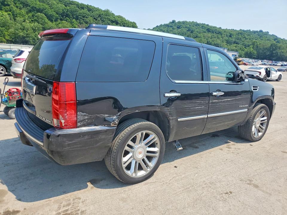 2014 Cadillac Escalade მანქანა იყიდება აუქციონზე, vin: 1GYS4DEF4ER182820, აუქციონის ნომერი: 58877076