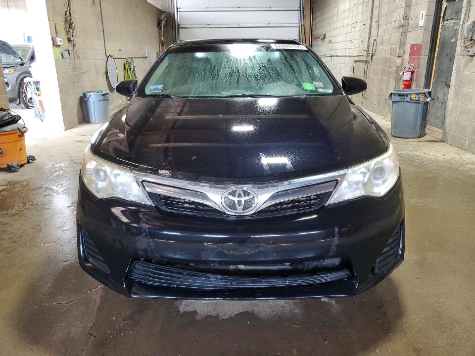 2012 Toyota Camry მანქანა იყიდება აუქციონზე, vin: 4T4BF1FK9CR165324, აუქციონის ნომერი: 62889146