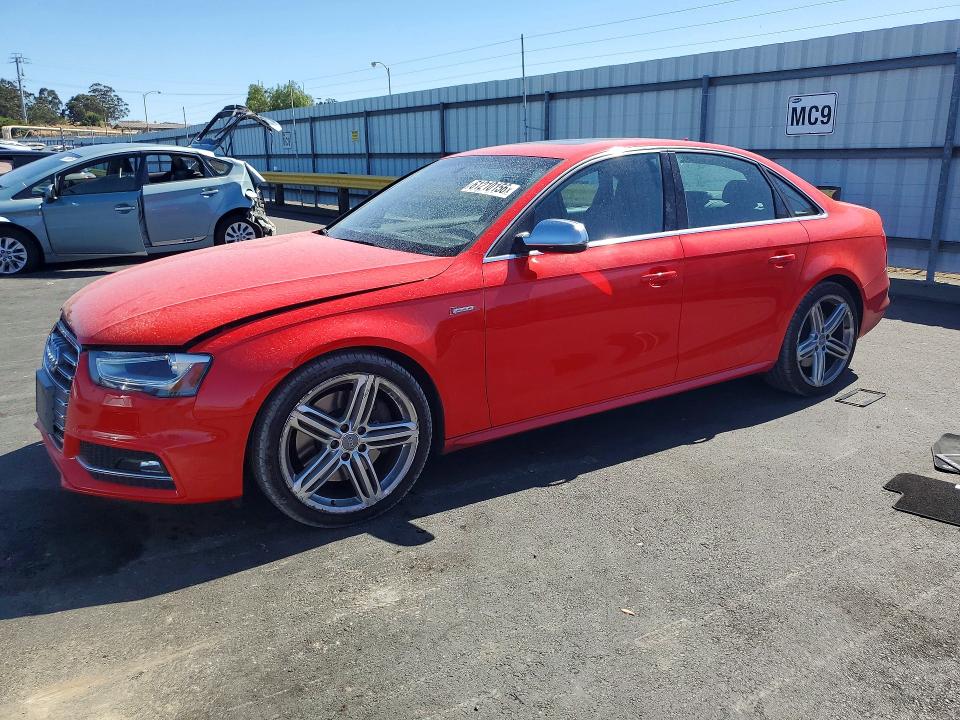 Продаж на аукціоні авто 2015 Audi S4, vin: WAUBGAFLXFA072223, номер лоту: 61210156