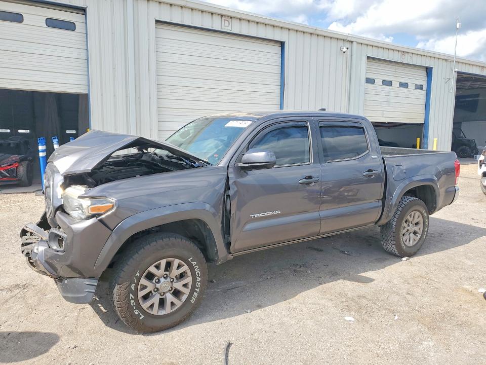 Auction sale of the 2017 Toyota Tacoma, vin: 5TFAZ5CNXHX049983, lot number: 61211976