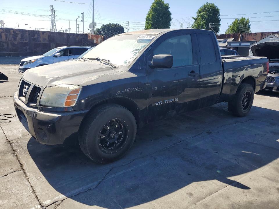 62843666 :رقم المزاد ، 1N6AA06A47N223296 vin ، 2007 Nissan Titan مزاد بيع