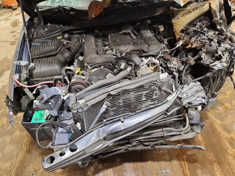 60465426 :رقم المزاد ، 2C3AE66G31H528498 vin ، 2001 Chrysler 300m مزاد بيع
