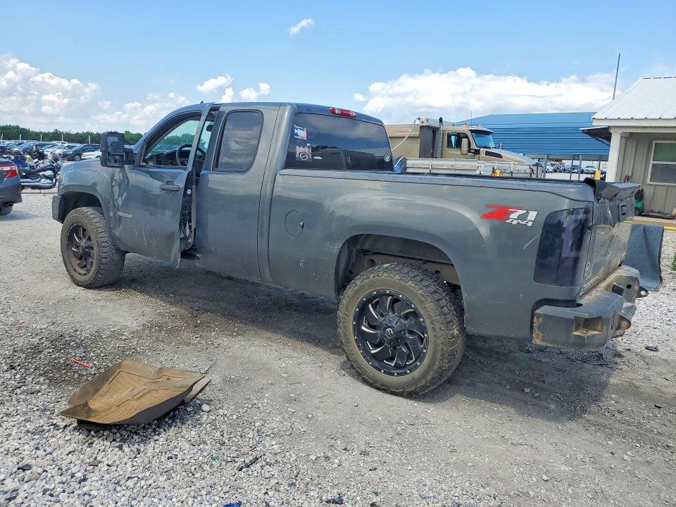 59092256 :رقم المزاد ، 1GTR2VE37BZ174051 vin ، 2011 Gmc Sierra مزاد بيع
