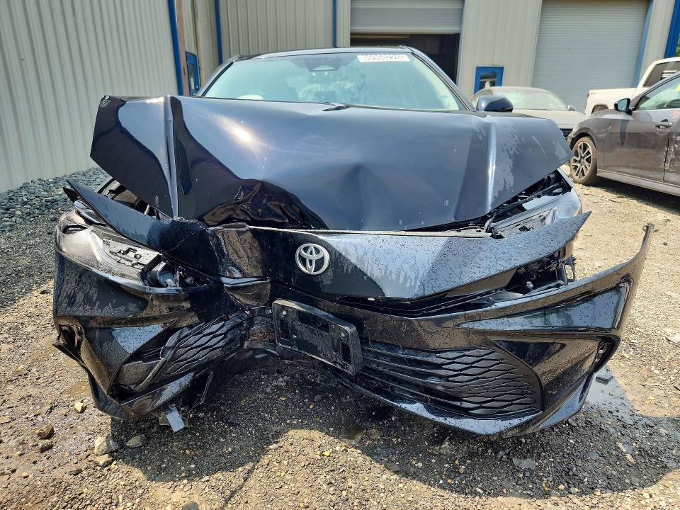 Продаж на аукціоні авто 2025 Toyota Camry, vin: 4T1DAACK5SU138271, номер лоту: 60968226