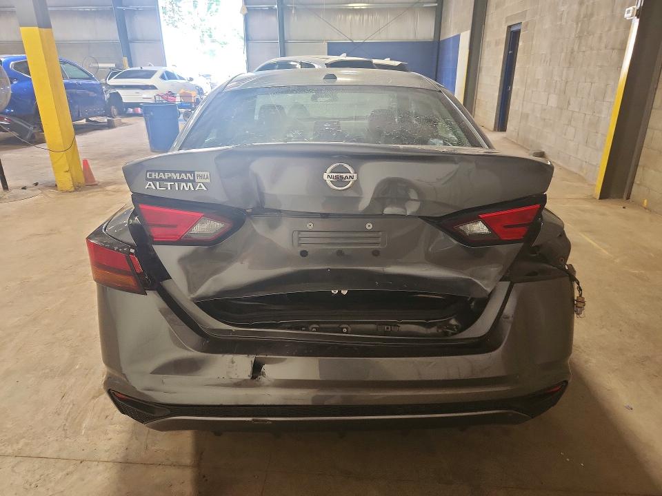 60810036 :رقم المزاد ، 1N4BL4BV9KC171367 vin ، 2019 Nissan Altima مزاد بيع