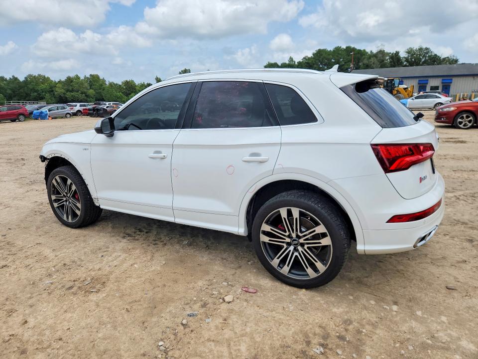 62336056 :رقم المزاد ، WA1B4AFY2K2024219 vin ، 2019 Audi Sq5 مزاد بيع