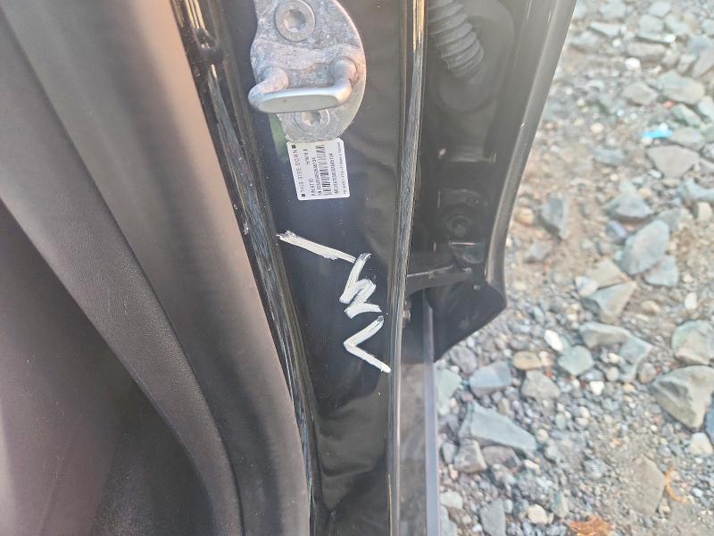 61110286 :رقم المزاد ، 5YJYGDEF2MF121638 vin ، 2021 Tesla Model Y مزاد بيع