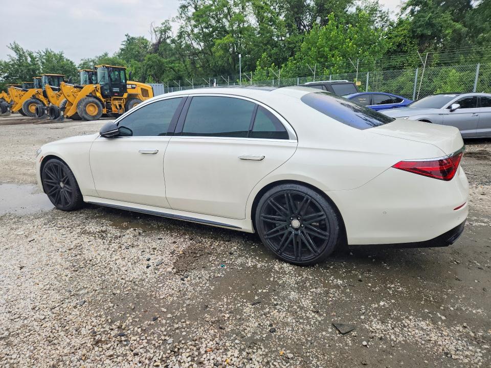 60310456 :رقم المزاد ، W1K6G7GB4NA070274 vin ، 2022 Mercedes-benz S مزاد بيع