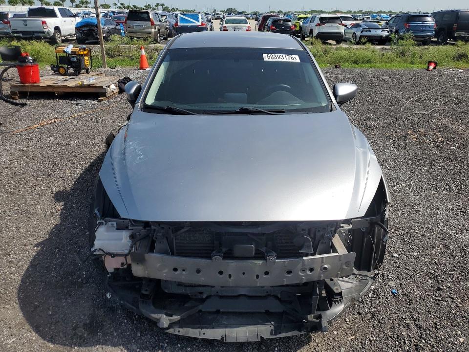 60393176 :رقم المزاد ، 3MZBM1L78FM208867 vin ، 2015 Mazda 3 مزاد بيع