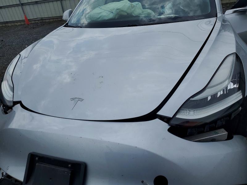 2018 Tesla Model 3 მანქანა იყიდება აუქციონზე, vin: 5YJ3E1EA7JF007956, აუქციონის ნომერი: 61773736