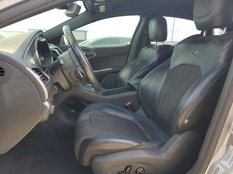 Продаж на аукціоні авто 2016 Chrysler 200, vin: 1C3CCCBB8GN185100, номер лоту: 61185916