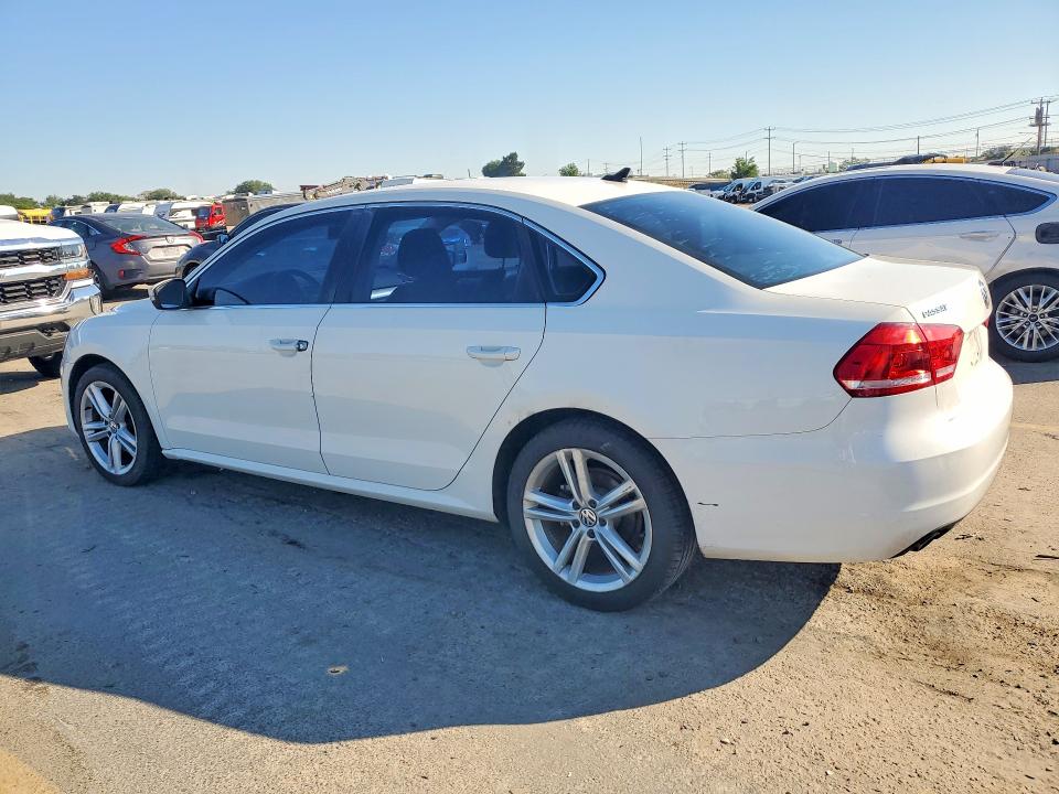 Продаж на аукціоні авто 2014 Volkswagen Passat, vin: 1VWBN7A38EC097253, номер лоту: 61373136